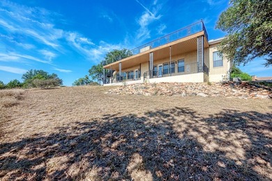 Exceptional opportunity to own a spacious 3 BR, 31/2 Bath home - photo 32