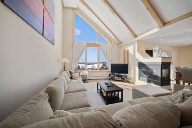 LODGES 19 - Perfect location with sweeping westerly views of - photo 3