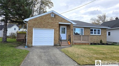 Lake Erie Home Active Under Contract in Dunkirk New York