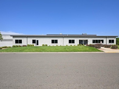 Exceptional opportunity to acquire a premier distribution - photo 3