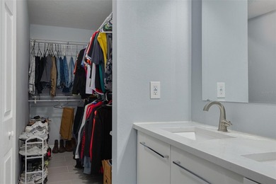 Immediate CASH FLOW and a PRIME LOCATION! This solid - photo 11