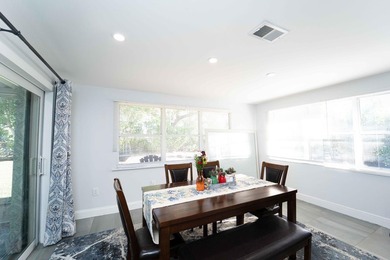 Unapproved short sale. Beautifully fully updated 3-bedroom - photo 8