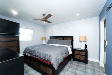 Unapproved short sale. Beautifully fully updated 3-bedroom - photo 9