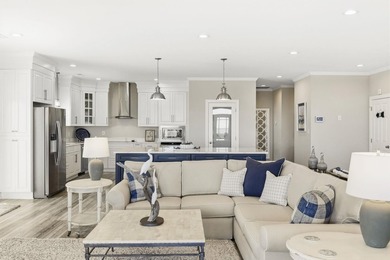 Five-bedroom, three-and-a-half-bathroom oceanfront estate with - photo 16