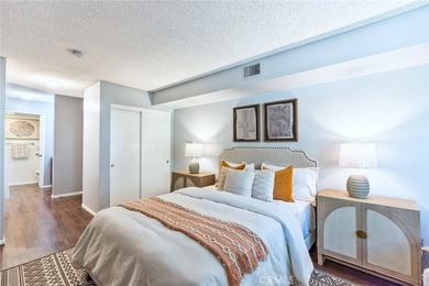 Welcome to Villa Pacifica! This unique upper-level condo offers - photo 16