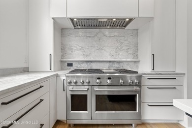 Thoughtfully designed for both elegant everyday living and - photo 23