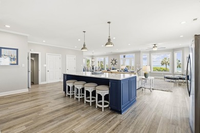 Five-bedroom, three-and-a-half-bathroom oceanfront estate with - photo 24