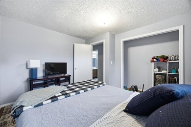 Welcome home to Surf Drive, a quiet street in the Coralville - photo 25