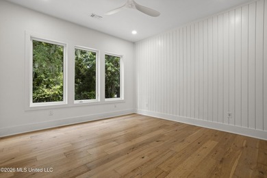 Thoughtfully designed for both elegant everyday living and - photo 26
