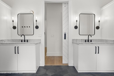 Thoughtfully designed for both elegant everyday living and - photo 28