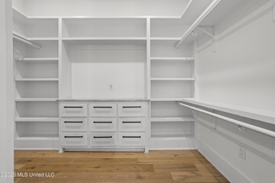 Thoughtfully designed for both elegant everyday living and - photo 32