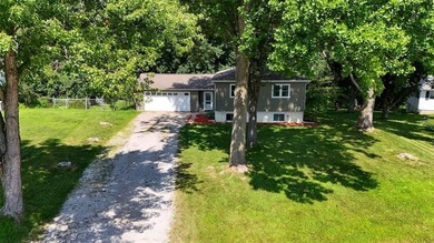 Welcome home to Surf Drive, a quiet street in the Coralville - photo 35