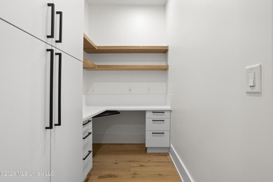 Thoughtfully designed for both elegant everyday living and - photo 35