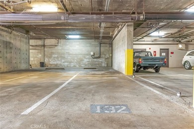 Welcome to Villa Pacifica! This unique upper-level condo offers - photo 37
