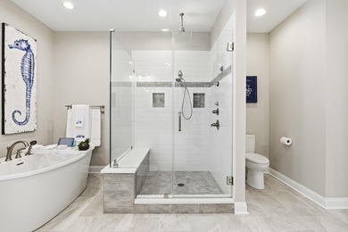 Five-bedroom, three-and-a-half-bathroom oceanfront estate with - photo 38