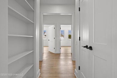Thoughtfully designed for both elegant everyday living and - photo 42