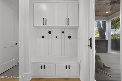 Thoughtfully designed for both elegant everyday living and - photo 46