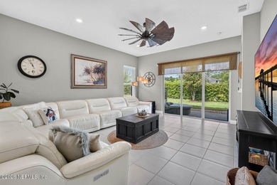 Pristine modern living in Halifax Plantation. This spacious 2 - photo 5