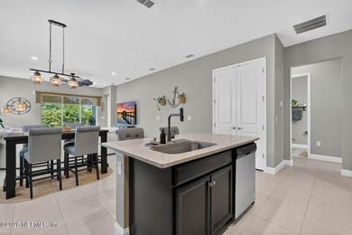 Pristine modern living in Halifax Plantation. This spacious 2 - photo 8