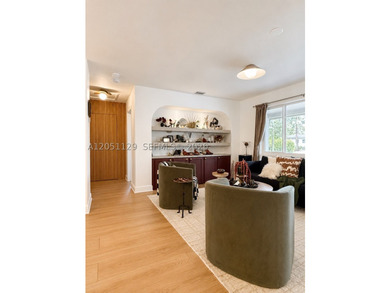 Completely remodeled with a designer's eye, this beautiful home - photo 10
