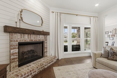 Welcome to your private resort-style retreat in the highly - photo 14