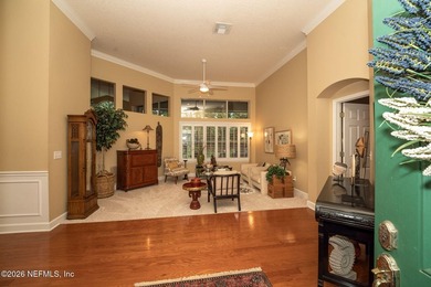 Hard to find 5 bedroom, 4 full bathrooms and 1 half guest - photo 4