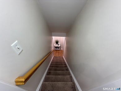 Fantastic townhouse-style condo located in the highly desirable - photo 31