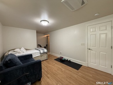 Fantastic townhouse-style condo located in the highly desirable - photo 36