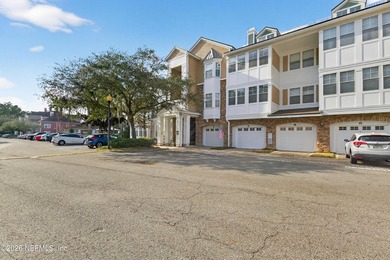 Deerwood Lake Condo For Sale in Jacksonville Florida