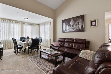 Welcome home! Community is centrally located to shopping, dining - photo 5