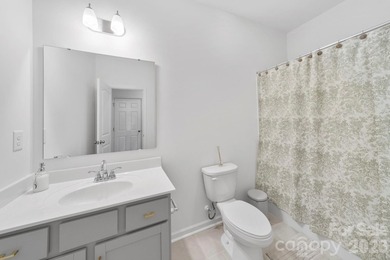 Welcome home to 11133 Argosy Drive in desirable Edgewater - photo 16