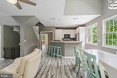 COASTAL LIVING WITH YOUR OWN PRIVATE BACKYARD OASIS! This - photo 31