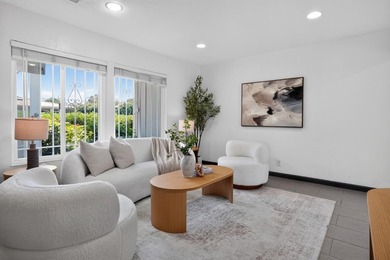 Beautifully townhouse located in the desirable 95121 area - photo 2