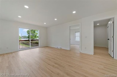Welcome to this beautifully maintained home nestled in the heart - photo 36