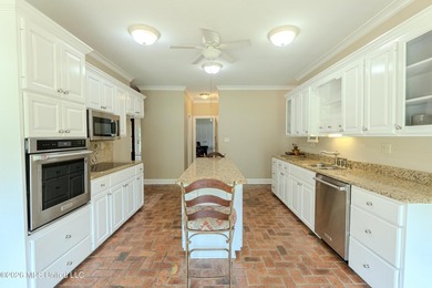 LUXURY ESTATE situated on 1.3+/- acres, offering PRIVACY - photo 9