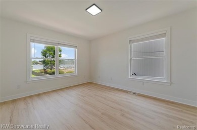 Welcome to this beautifully maintained home nestled in the heart - photo 39