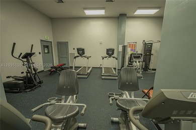 AMAZING 2 BEDROOMS 2 BATHS IN THE HEART OF SUNNY ISLES BEACH - photo 15