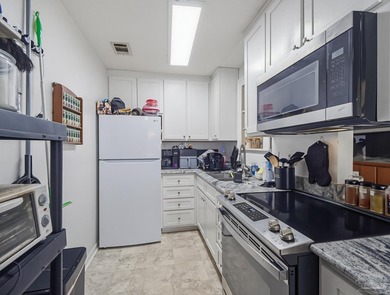 Calling all buyers and investors! Ideal property for investors - photo 15