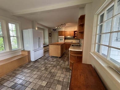 This 1920's Bungalow is a treasure.Though it has had many very - photo 19