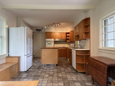 This 1920's Bungalow is a treasure.Though it has had many very - photo 23