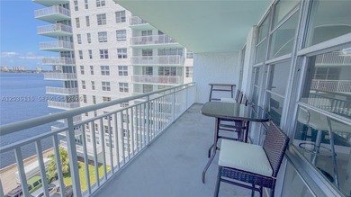 AMAZING 2 BEDROOMS 2 BATHS IN THE HEART OF SUNNY ISLES BEACH - photo 27
