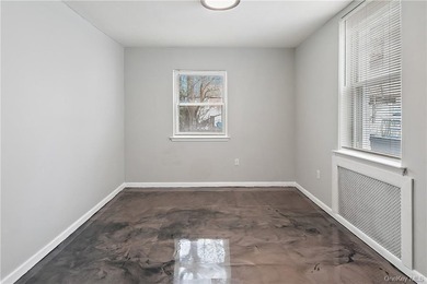 BACK ON THE MARKET AND READY TO SELL!! HUGE Brick corner - photo 27