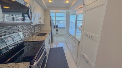 AMAZING 2 BEDROOMS 2 BATHS IN THE HEART OF SUNNY ISLES BEACH - photo 28