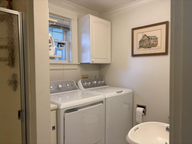 This 1920's Bungalow is a treasure.Though it has had many very - photo 28