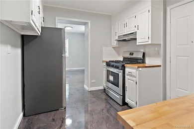 BACK ON THE MARKET AND READY TO SELL!! HUGE Brick corner - photo 28