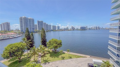 AMAZING 2 BEDROOMS 2 BATHS IN THE HEART OF SUNNY ISLES BEACH - photo 34