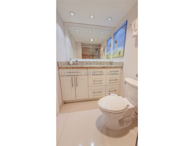 AMAZING 2 BEDROOMS 2 BATHS IN THE HEART OF SUNNY ISLES BEACH - photo 46