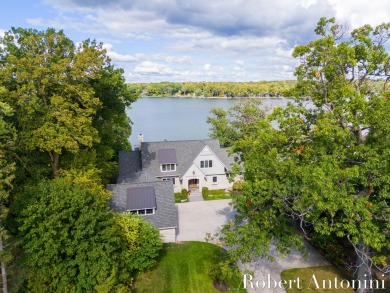 Reeds Lake Home For Sale in East Grand Rapids Michigan