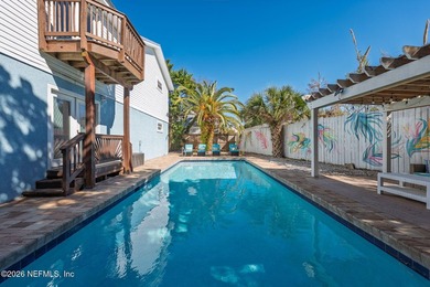 Price recently improved! Rarely does a fully furnished, turnkey - photo 2