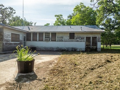 Close to Lake Whitney! Formerly a restaurant, this one-of-a-kind - photo 20